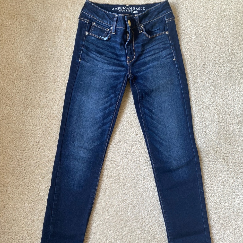 Women American eagle skinny jeans